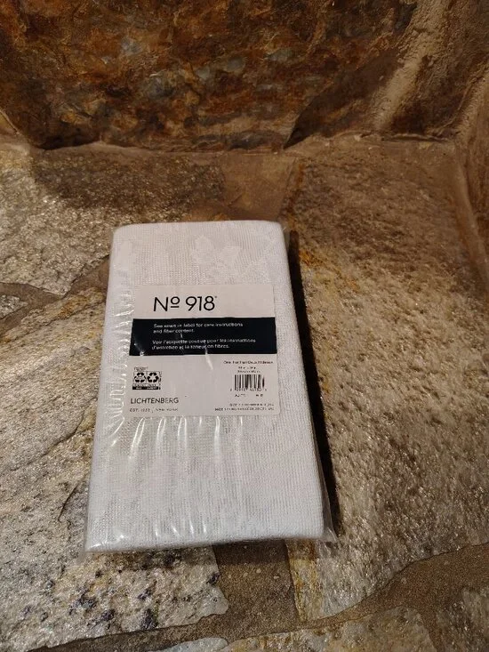 No 918 Lichtenberg White Lace One Tier Pair NIP Brand New 58