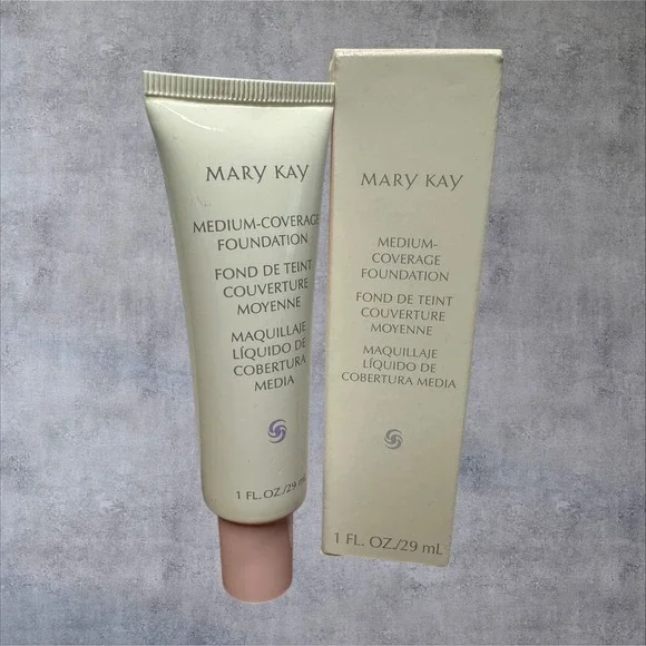 Mary Kay Medium Coverage Foundation‎ Beige 404 356900 NEW 1oz Liquid - Pink Cap