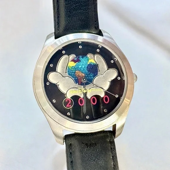 WALT DISNEY WORLD *Limited Edition* Millennium Year 2000 Watch (0321/2000)