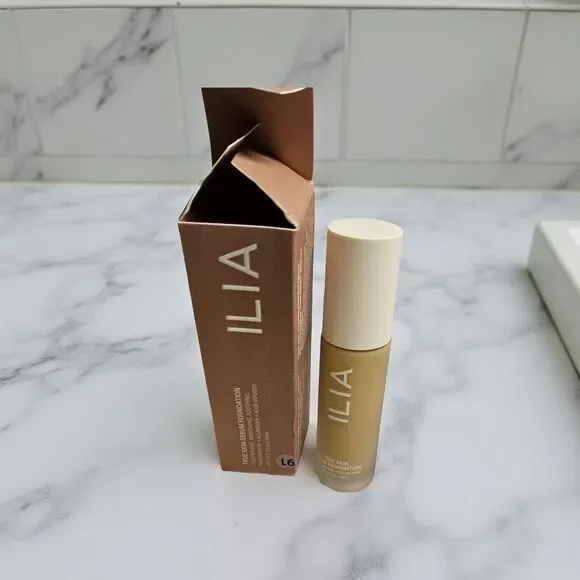 ILIA Beauty True Skin Serum Lightweight Smoothing Foundation - SF1.75 COZUMEL -