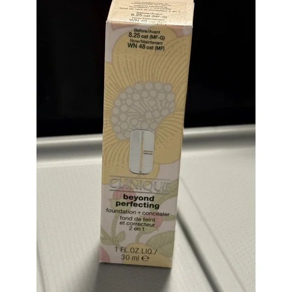 Clinique beyond perfecting foundation+concealer‎ 1 FL Wn48 Oat(MF) NIB