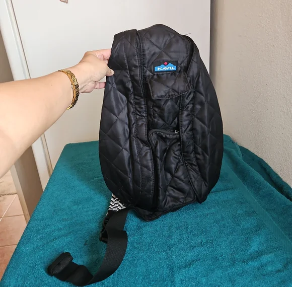 KAVU Original Rope Puff Diamond Quilted Sling Pack - Unisex