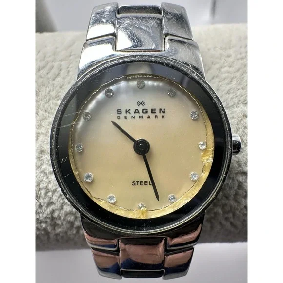 Skagen 430XSSXPD Ladies Watch New Battery MOP 22MM 6