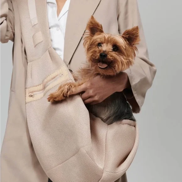 🐶👜 Maxbone Mesh Sling Dog Pet Carrier Beige Tan NWT Travel Bag Crossbody