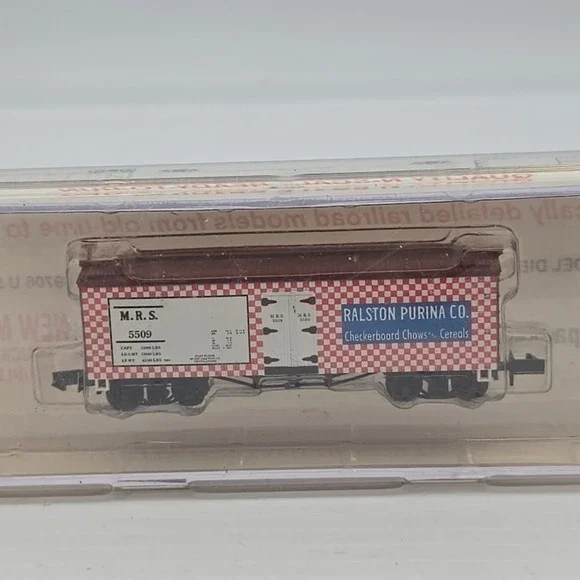 NOS Roundhouse RALSTON PURINA CO. 5507‎ N Scale 36' Reefer Car - 8943