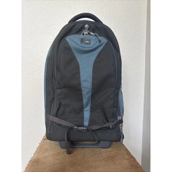 REI Explorer Expedition Wheeled Rolling Travel Backpack‎ Luggage Gray/blue