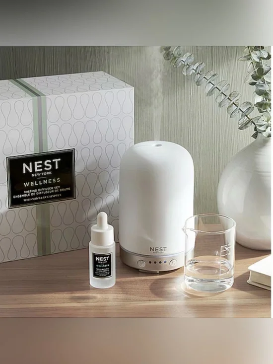 NEST Fragrances White Ultrasonic Aroma Diffuser
