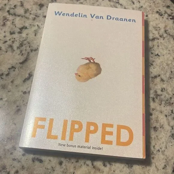 Flipped‎ By Wendelin Van Draanen Romance Paperback