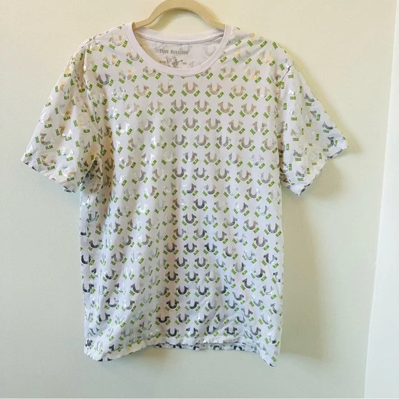 True Religion Silver Foil logo shirt Size Large EUC