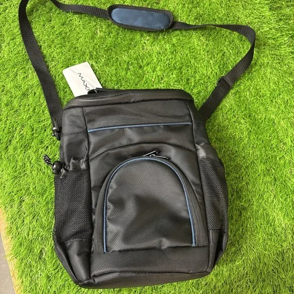 Maxfli Black Golf Bag‎ Cooler Holds 6 Cans Storage Pouches Loops Sport Bag Gift