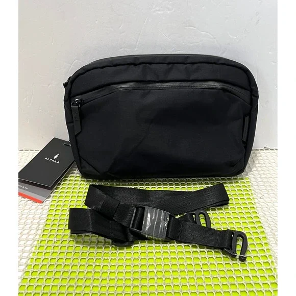 Alpaka Flight Sling Black Axoflux 210D Crossbody Bag Nintendo Switch Travel New