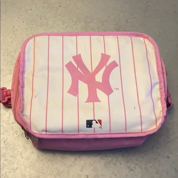 New York Yankees lunch box