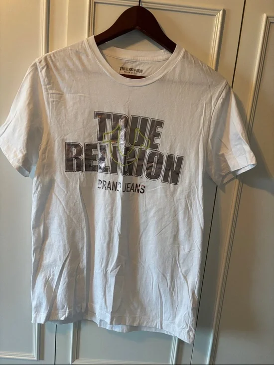 True Religion White metallic Short-Sleeve Logo Tee with Yellow Accent size small