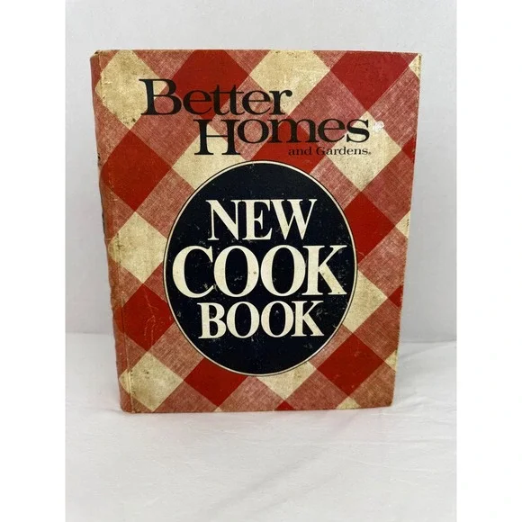 Better Homes and Gardens New Cook Book Vintage Red Gingham 5-Ring Binder