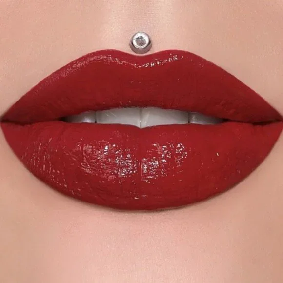 Jeffree Star Supreme Gloss Wifey NIB