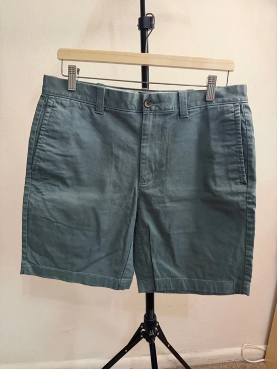 J. Crew Men's Teal Flat-Front Cotton Shorts