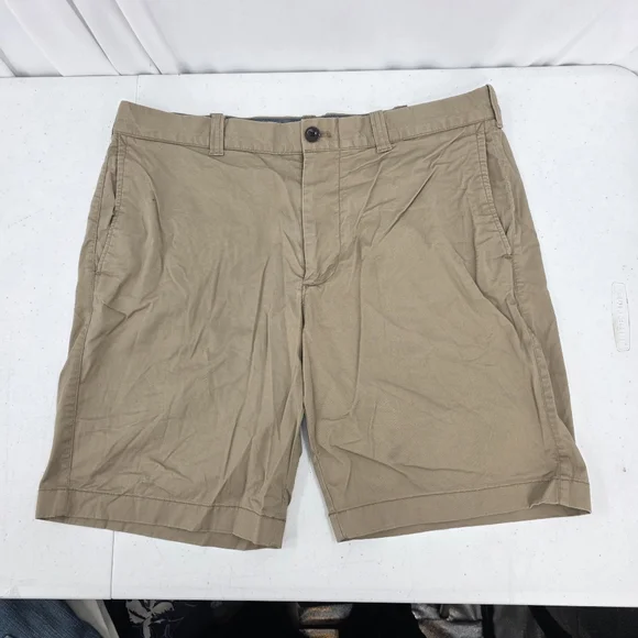 J CREW Mens 34x9 Stretch Shorts Beige Flat Front C8937 Re-Imagined By J.‎ CREW.