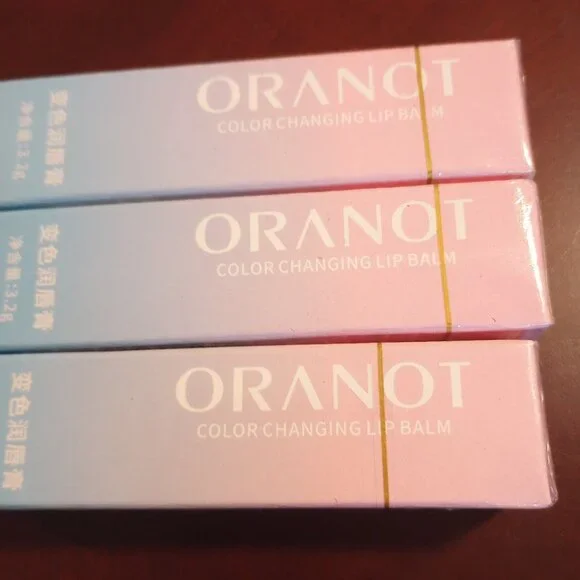 NIB/3 Oranot color changing lip balm