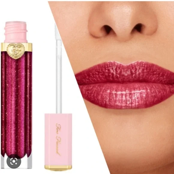 🍭💕Too Faced Hidden Talents Dazzling Gloss