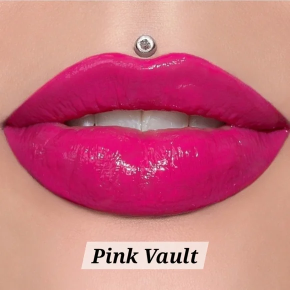 Jeffree Star Supreme Gloss in 