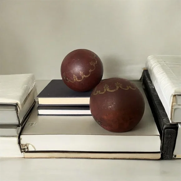 Pier One Vintage 4 Gold & Brown Filigree Decorative Orbs – Set of 4