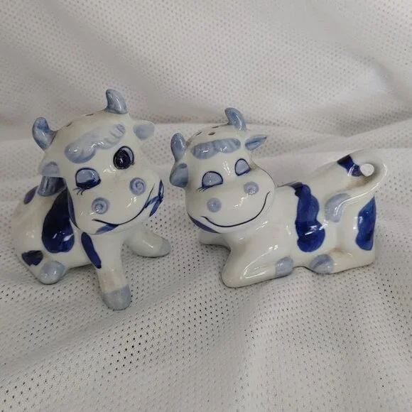 Vintage Enesco Blue & White Cow Figurines – Ceramic Set