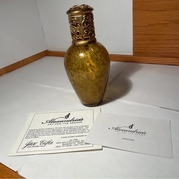 Alexandria’s Fragrance Diffuser Lamp Gold Shimmer