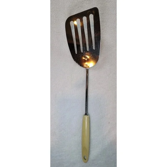 Vtg Chromium Plated Ekco USA Slotted Spatula Beige Handle -‎ Very Good Condition