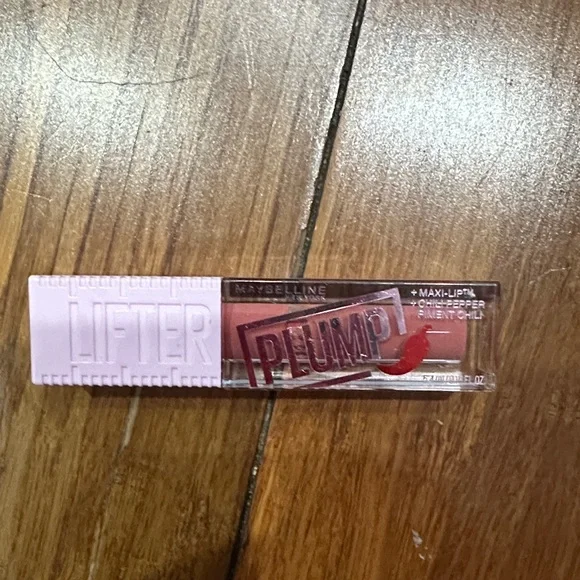 Maybelline Lifter Gloss Lip Plumper Chili Pepper Piment Chili