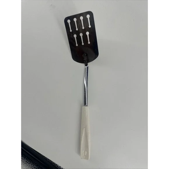 EKCO Vintage Slotted Spatula Turner Chromium Plated USA White Handle MCM Silver