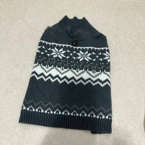 White and Gray Dog Sweater with Nordic Pattern