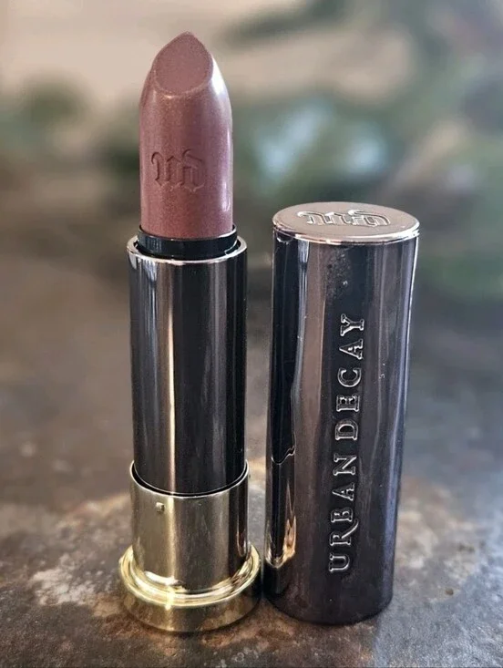 Urban Decay ACCIDENT Metalized Vice Lipstick Full Size NWOB!