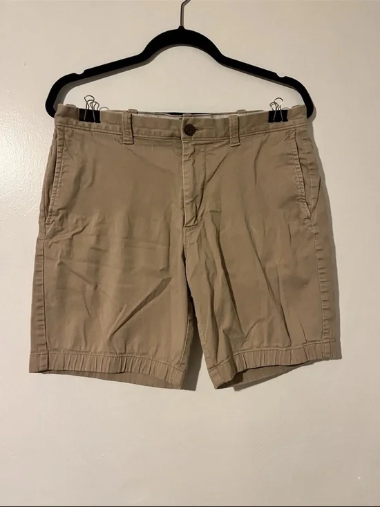 J. Crew Men's Khaki Flat-Front Cotton Shorts