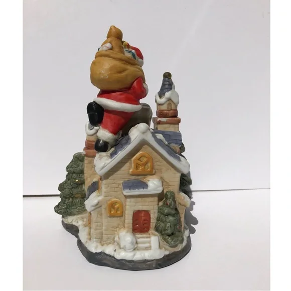 SANTA CLAUS IN TOP OF ROOF VINTAGE, MUSICAL 8