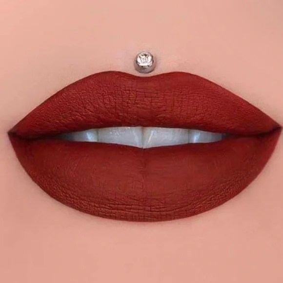 Jeffree Star DESIGNER BLOOD Velour Liquid Lipstick. New in box.