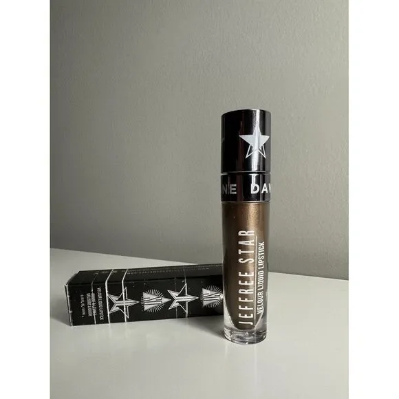 JEFFREE STAR SHANE Velour Matte Finish Liquid Lipstick‎ NEW Free Shipping