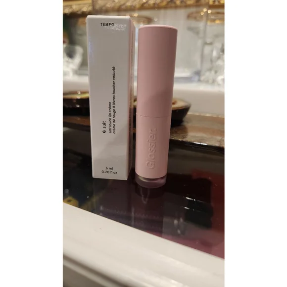 Glossier Tempo Pink Soft Touch Lip Creme