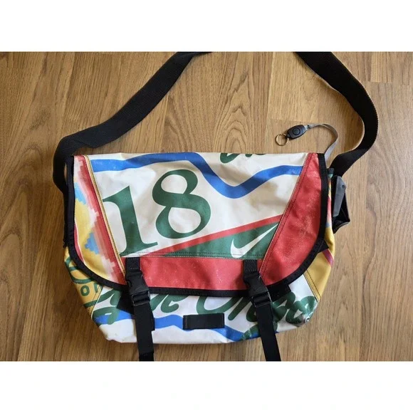 Nike Messenger Bag Adult Large Nike ID Messenger Bag Cycle Oregon Rare