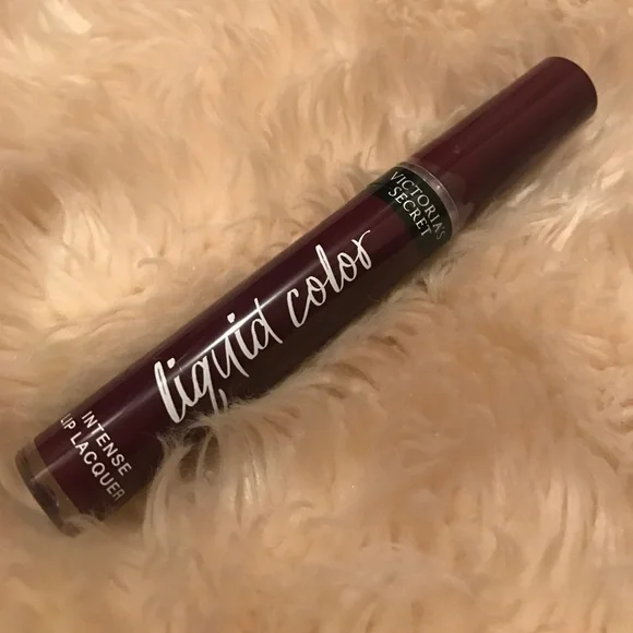 Victoria's Secret intense lip lacquer