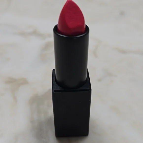 NWOB Nars Annabella Lipstick