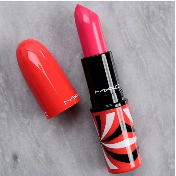 MAC hypnotizing holiday lipstick