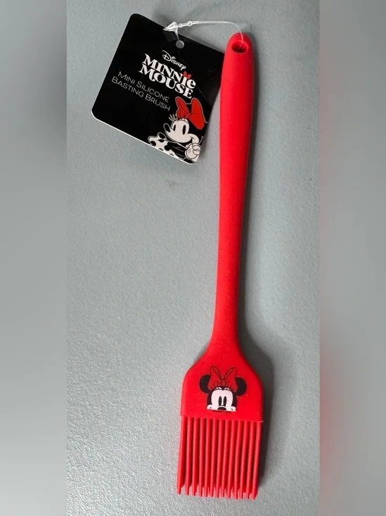 Disney Minnie Mouse themed Red mini Silicone Basting Brush cute