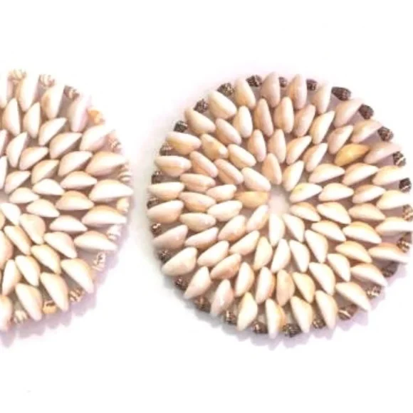 Vintage Puka Seashell Trivets 2pc Set Coastal Shabby Chic Wall Art or Plant Tray