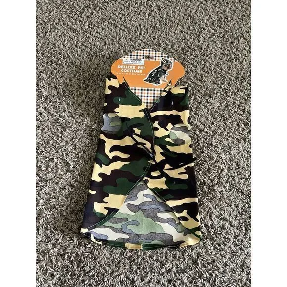 NWT Camo dog‎ coat