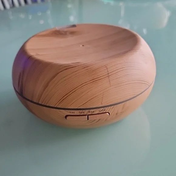 InnoGear 200ml Aromatherapy Essential Oil Diffuser - light grain. Nwot