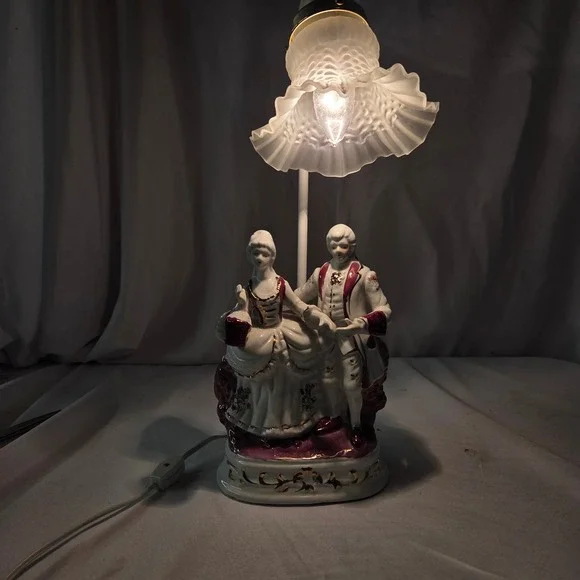 Vintage Porcelain Courting Couple Table Lamp Frosted Glass Tulip Shade Burgundy