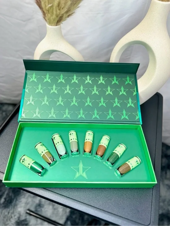 BNIB Jeffree Star Cosmetics Mini Lipstick Set (Money Honey)