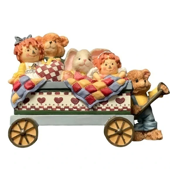 1999 Vintage LYNN & FRIENDS “A Wagon Full of Friends” Figurine