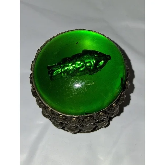Vintage‎ Round Trinket Box Green Glass Fish Figurine Ornate Silver Tone Metal