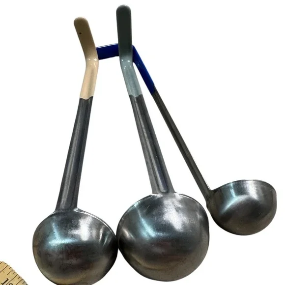 3‎ Bakers &Chefs Stainless Ladles 2, 3, &4oz Color Coded Handles 113091 a,b&c
